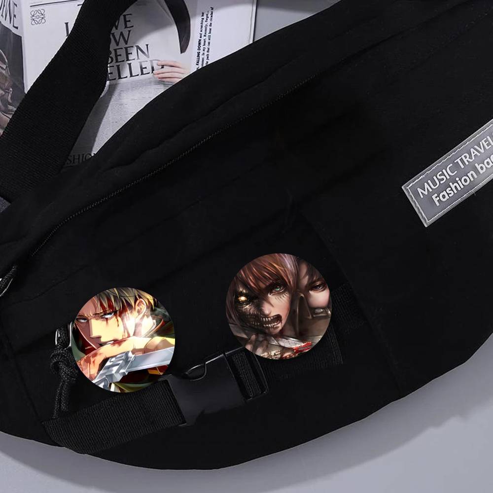 Anime L-LEVI ACKERMAN Badge Ti - Levi Jewelry & Watches Inc recensione e prezzo