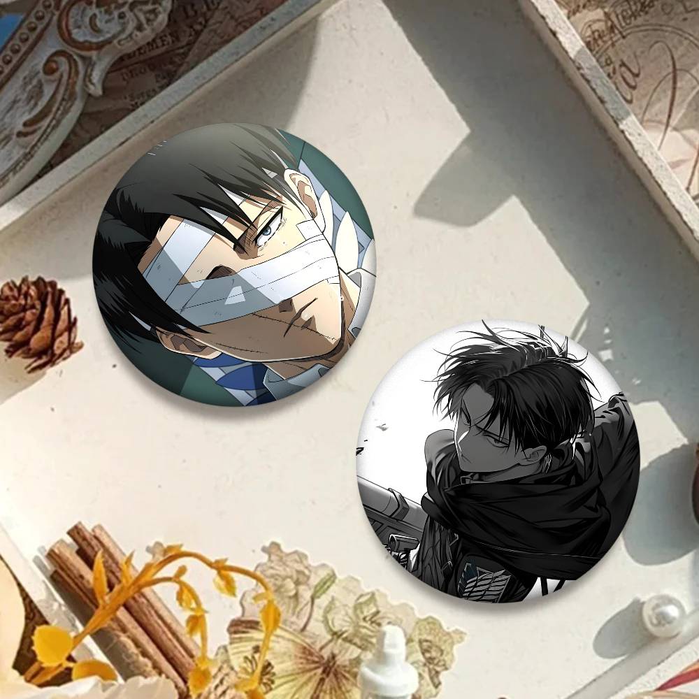 Anime A-Attack On Titan Levi A - Levi Jewelry & Watches Inc recensione e prezzo