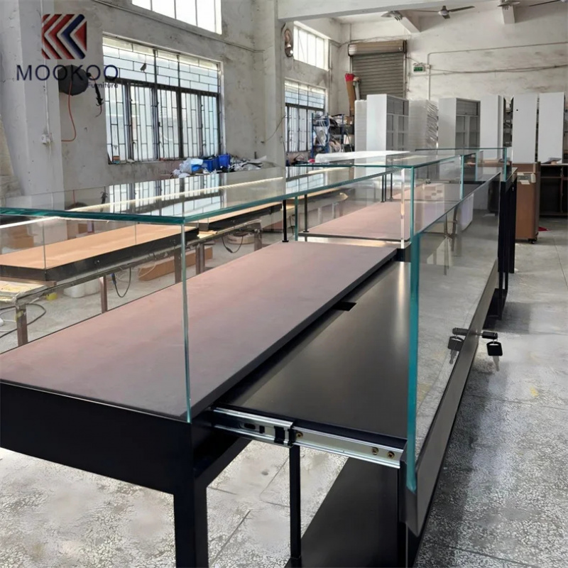 custom.Customizable Glass Disp - Jewelry And Watches Stores recensione e prezzo