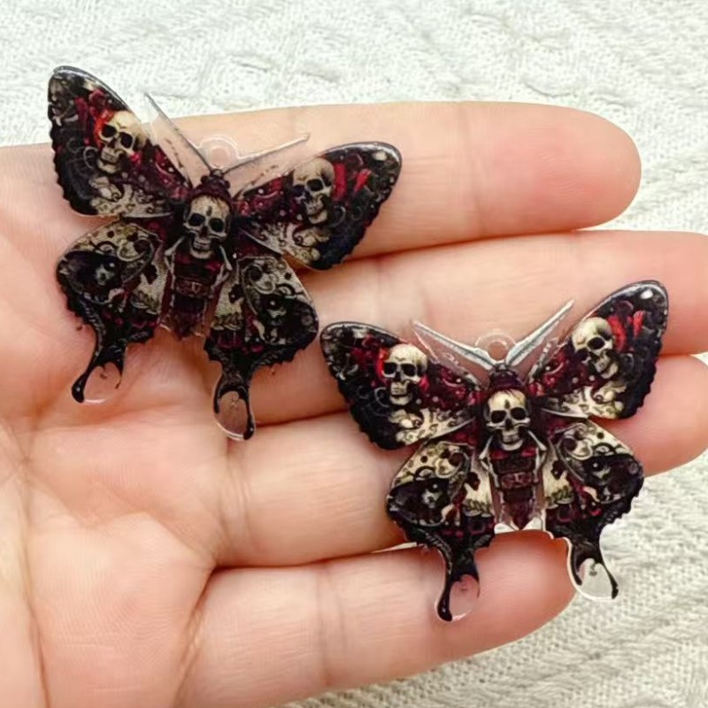 Gothic Dark Butterfly Acrylic  - Moon Star Earrings recensione e prezzo