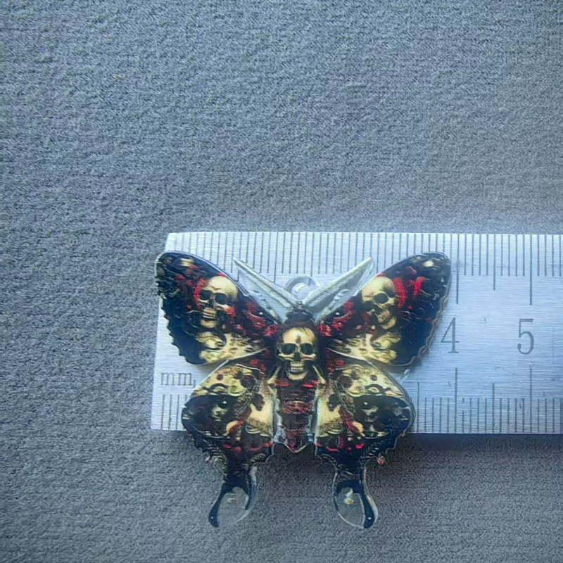 Gothic Dark Butterfly Acrylic  - Moon Star Earrings recensione e prezzo