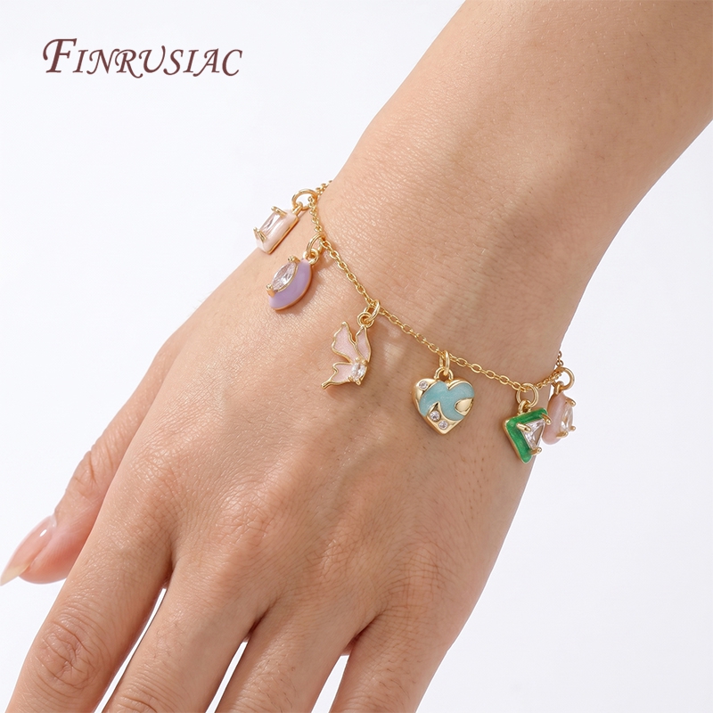 14K Gold Plated Enamel Charms  - Moon Star Earrings recensione e prezzo