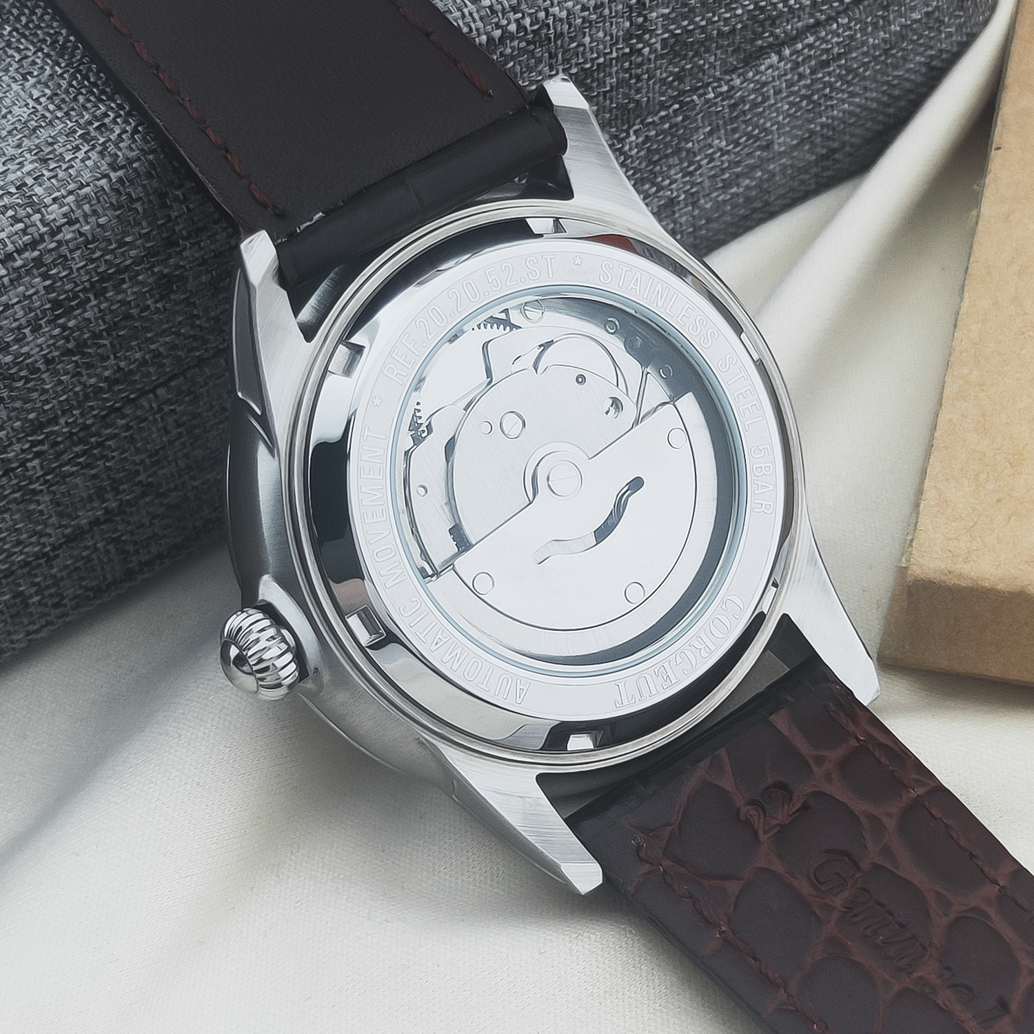 CUSTOM Logo 41mm MIYOTA8215 Au - Jewelry Style Watches recensione e prezzo
